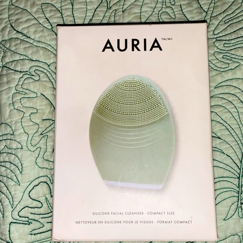 Auria Silicone Facial Cleanser